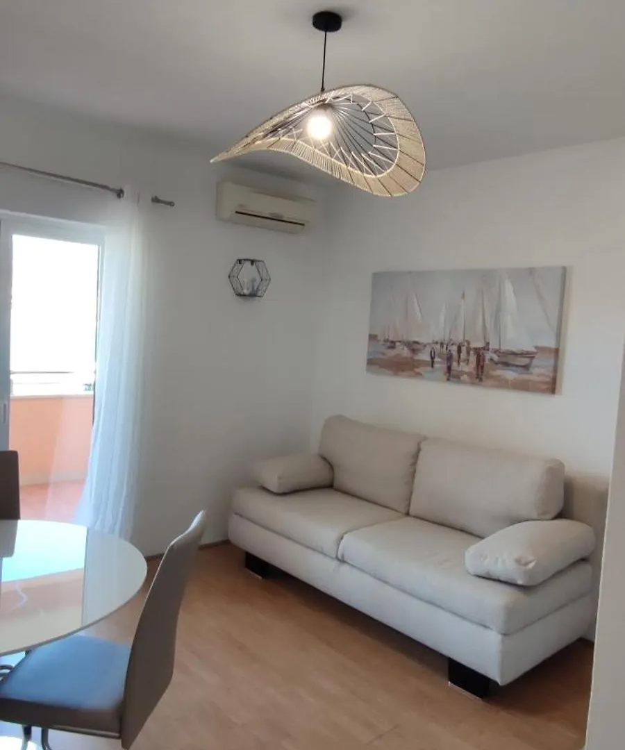 Apartments Kapetanovi Dvori Trogir