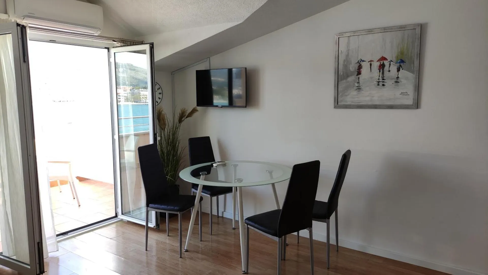 Apartments Kapetanovi Dvori Trogir